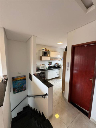Imagem Casa de Condomínio com 2 Quartos à Venda, 50 m² em Guilhermina - Praia Grande