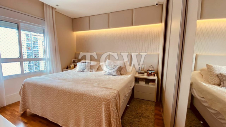 Imagem Apartamento com 3 Quartos à Venda, 185 m² em Campo Belo - São Paulo Imagem Apartamento com 3 Quartos à Venda, 185 m² em Campo Belo - São Paulo