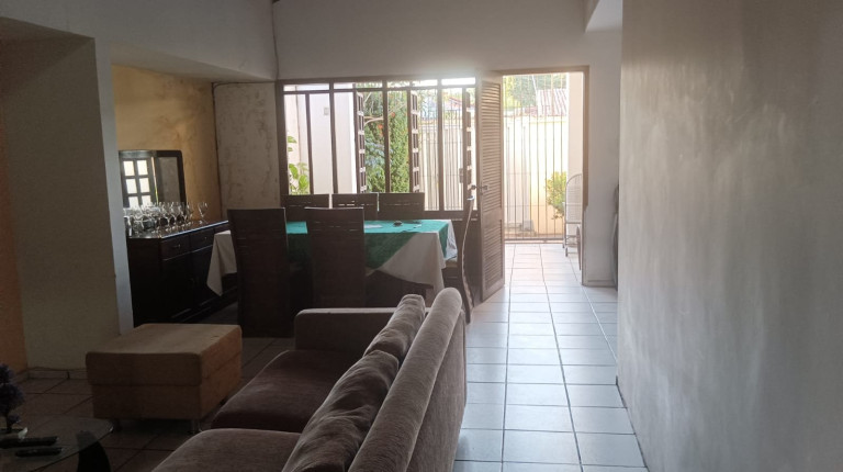 Imagem Casa com 3 Quartos à Venda, 250 m² em Marquês - Teresina Imagem Casa com 3 Quartos à Venda, 250 m² em Marquês - Teresina