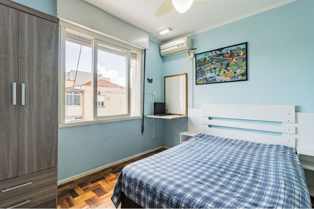 Imagem Imóvel com 2 Quartos à Venda, 65 m² em São Sebastião - Porto Alegre Imagem Imóvel com 2 Quartos à Venda, 65 m² em São Sebastião - Porto Alegre