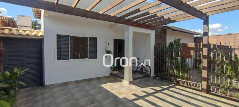 Imagem Sobrado com 4 Quartos à Venda, 375 m² em Setor Jaó - Goiânia Imagem Sobrado com 4 Quartos à Venda, 375 m² em Setor Jaó - Goiânia