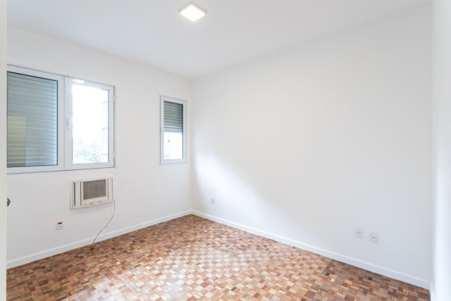 Imagem Apartamento com 3 Quartos à Venda, 126 m² em Jardim Europa - São Paulo