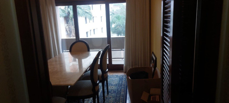 Imagem Apartamento com 3 Quartos à Venda, 174 m² em Petrópolis - Porto Alegre Imagem Apartamento com 3 Quartos à Venda, 174 m² em Petrópolis - Porto Alegre