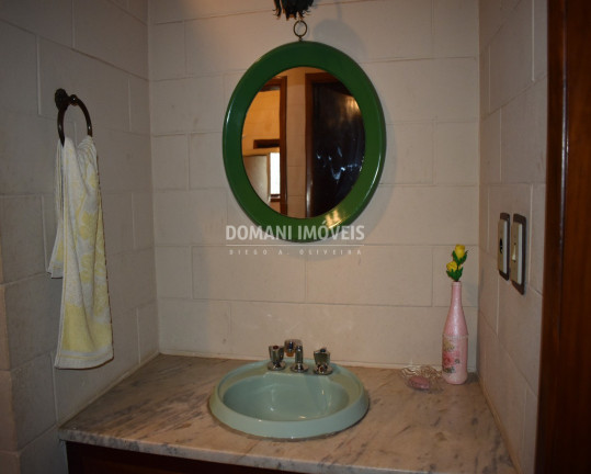Imagem Casa com 4 Quartos à Venda, 185 m² em Região Do Vale Encantado - Campos Do Jordão Imagem Casa com 4 Quartos à Venda, 185 m² em Região Do Vale Encantado - Campos Do Jordão