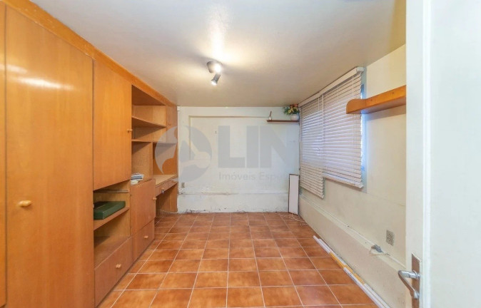 Imagem Casa com 3 Quartos à Venda, 231 m² em Três Figueiras - Porto Alegre
