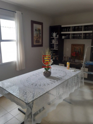 Imagem Casa com 3 Quartos à Venda, 240 m² em Capoeiras - Florianópolis Imagem Casa com 3 Quartos à Venda, 240 m² em Capoeiras - Florianópolis