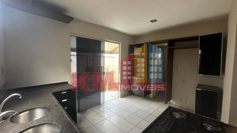 Imagem Casa com 4 Quartos à Venda, 180 m² em Aeroporto - Mossoró Imagem Casa com 4 Quartos à Venda, 180 m² em Aeroporto - Mossoró