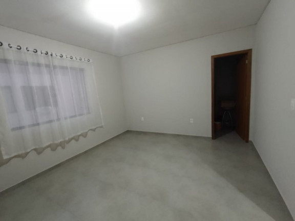 Imagem Sobrado com 4 Quartos à Venda, 182 m² em Rio Pequeno - Camboriú Imagem Sobrado com 4 Quartos à Venda, 182 m² em Rio Pequeno - Camboriú