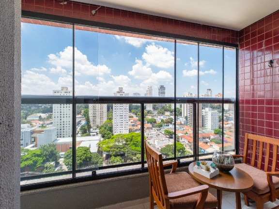 Imagem Imóvel com 4 Quartos à Venda, 137 m² em Santo Amaro - São Paulo