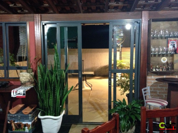 Imagem Casa com 3 Quartos à Venda, em São Geraldo - Poços De Caldas Imagem Casa com 3 Quartos à Venda, em São Geraldo - Poços De Caldas