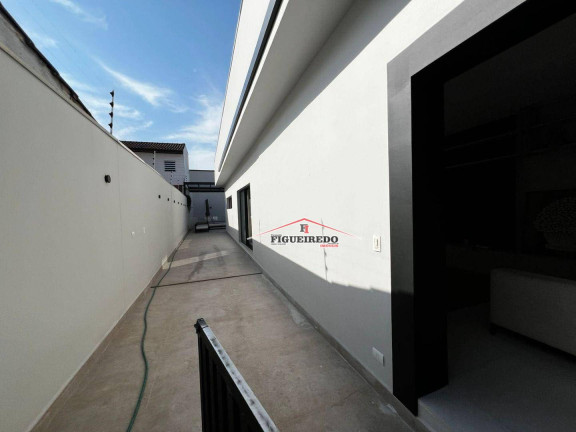 Imagem Casa com 2 Quartos à Venda, 210 m² em Canto Do Forte - Praia Grande Imagem Casa com 2 Quartos à Venda, 210 m² em Canto Do Forte - Praia Grande
