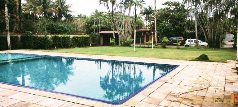 Casa com 4 Quartos à Venda,  em Bertioga