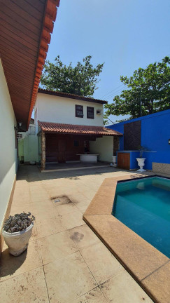Imagem Casa de Condomínio com 3 Quartos à Venda, em Parque Califórnia - Campos Dos Goytacazes Imagem Casa de Condomínio com 3 Quartos à Venda, em Parque Califórnia - Campos Dos Goytacazes
