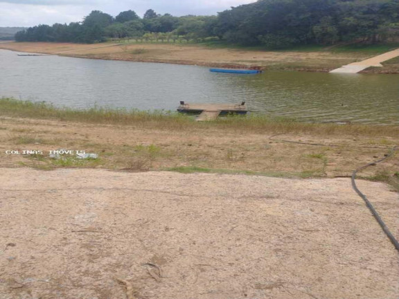 Imagem Imóvel com 3 Quartos à Venda, em Depois Do Centro - Ibiúna Imagem Imóvel com 3 Quartos à Venda, em Depois Do Centro - Ibiúna