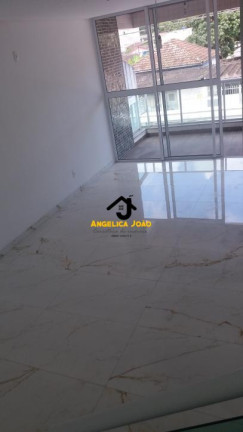 Imagem Casa de Condomínio com 3 Quartos à Venda, 210 m² em Vila Sao Jorge - São Vicente