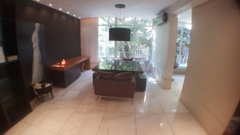Imagem Apartamento com 3 Quartos à Venda, 260 m² em Copacabana - Rio De Janeiro Imagem Apartamento com 3 Quartos à Venda, 260 m² em Copacabana - Rio De Janeiro