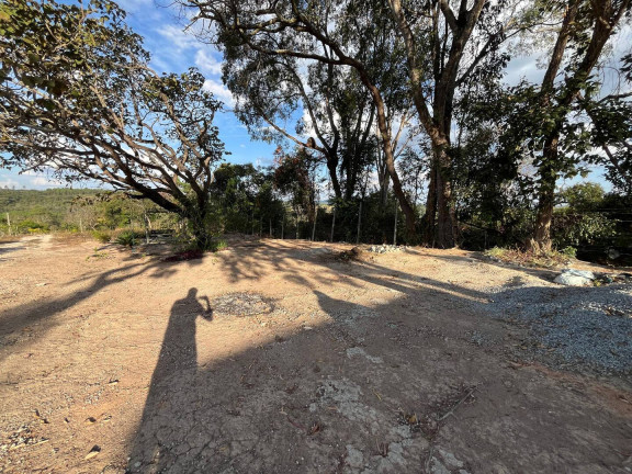 Imagem Chácara com 1 Quarto à Venda, 5 m² em Centro - Carmo Do Cajuru Imagem Chácara com 1 Quarto à Venda, 5 m² em Centro - Carmo Do Cajuru