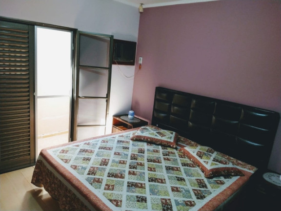 Imagem Casa com 3 Quartos à Venda, 260 m² em Bauru Imagem Casa com 3 Quartos à Venda, 260 m² em Bauru