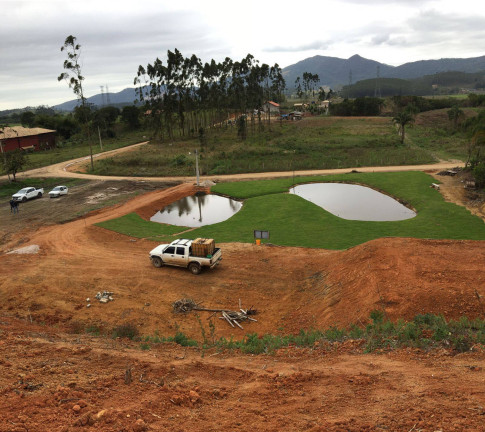 Chácara com 1 Quarto à Venda, 1.500 m² em Timbé - Tijucas