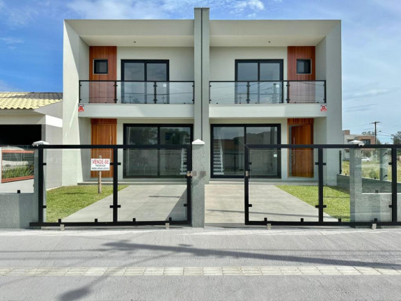 Sobrado com 3 Quartos à Venda, 138 m² em Guarani - Capao Da Canoa