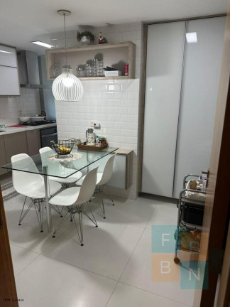 Imagem Apartamento com 4 Quartos à Venda, 222 m² em Freguesia (jacarepaguá) - Rio De Janeiro