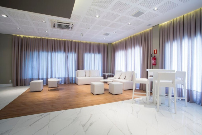 Imagem Sala Comercial à Venda, 48 m² em Petrópolis - Porto Alegre Imagem Sala Comercial à Venda, 48 m² em Petrópolis - Porto Alegre