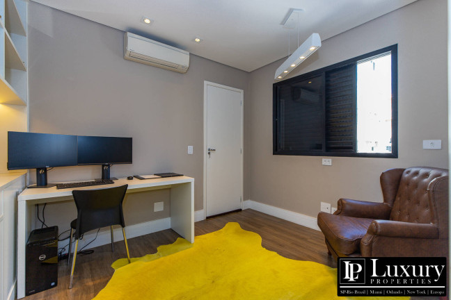Imagem Apartamento com 3 Quartos à Venda, 112 m² em Moema - São Paulo