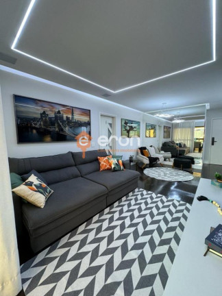 Imagem Apartamento com 3 Quartos à Venda, 174 m²