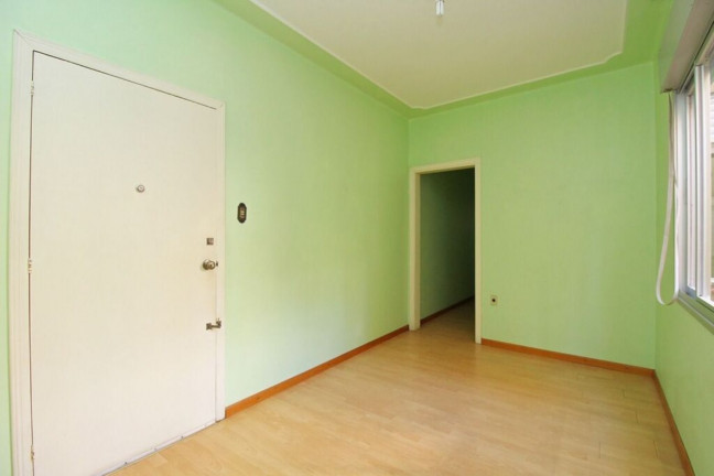 Imagem Imóvel com 2 Quartos à Venda, 60 m² em Navegantes - Porto Alegre Imagem Imóvel com 2 Quartos à Venda, 60 m² em Navegantes - Porto Alegre