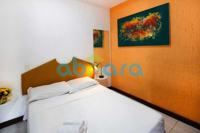 Imagem Cobertura com 18 Quartos à Venda, 800 m² em Copacabana - Rio De Janeiro