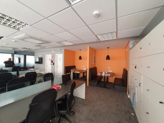 Imóvel Comercial para Alugar, 300 m² em Vila Olímpia - São Paulo
