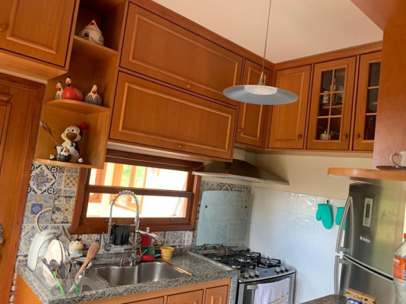 Imagem Casa com 2 Quartos à Venda, 135 m² em Vieira - Teresópolis Imagem Casa com 2 Quartos à Venda, 135 m² em Vieira - Teresópolis