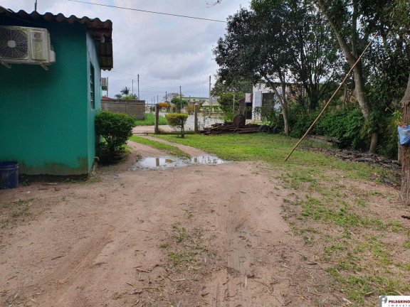 Imagem Casa com 2 Quartos à Venda, 83 m² em Centro - Tapes Imagem Casa com 2 Quartos à Venda, 83 m² em Centro - Tapes