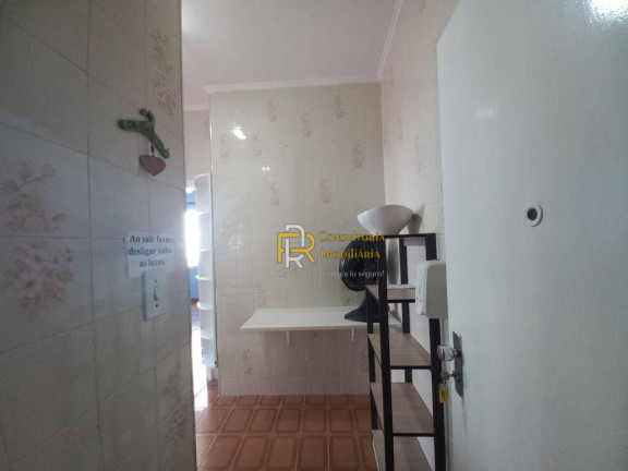 Imagem Kitnet com 1 Quarto à Venda, 30 m² em Vila Guilhermina - Praia Grande Imagem Kitnet com 1 Quarto à Venda, 30 m² em Vila Guilhermina - Praia Grande