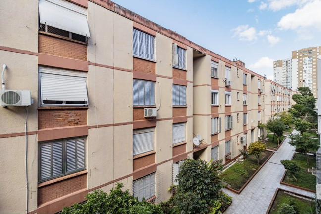 Imagem Apartamento com 1 Quarto à Venda, 34 m² em Jardim Itu - Porto Alegre Imagem Apartamento com 1 Quarto à Venda, 34 m² em Jardim Itu - Porto Alegre