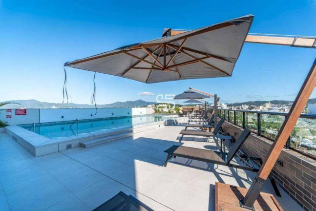 Imagem Apartamento com 2 Quartos à Venda, 68 m² em Centro - Balneário Camboriú