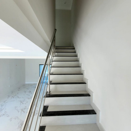 Imagem Sobrado com 3 Quartos à Venda, 107 m² em Rio Pequeno - Camboriú Imagem Sobrado com 3 Quartos à Venda, 107 m² em Rio Pequeno - Camboriú