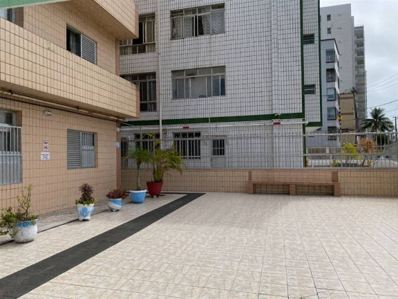 Imagem Kitnet com 1 Quarto à Venda, 32 m² em Guilhermina - Praia Grande