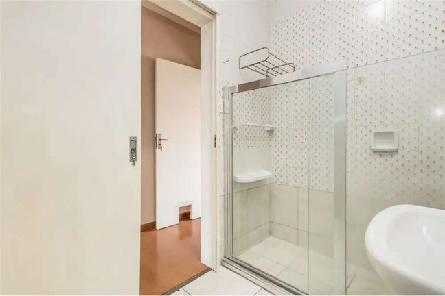 Imagem Apartamento com 2 Quartos à Venda, 75 m² em Farroupilha - Porto Alegre