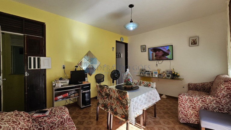 Imagem Sobrado com 3 Quartos à Venda, 249 m² em Capelinha - Salvador Imagem Sobrado com 3 Quartos à Venda, 249 m² em Capelinha - Salvador