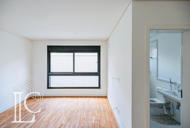 Imagem Casa com 3 Quartos à Venda, 455 m² em Moema - São Paulo Imagem Casa com 3 Quartos à Venda, 455 m² em Moema - São Paulo