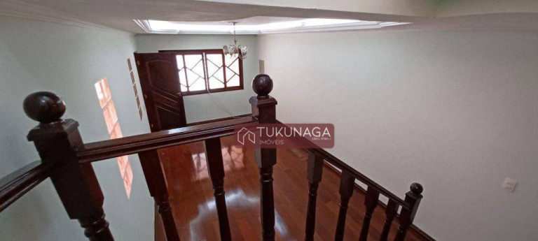 Imagem Sobrado com 4 Quartos para Alugar, 220 m² em Parque Renato Maia - Guarulhos Imagem Sobrado com 4 Quartos para Alugar, 220 m² em Parque Renato Maia - Guarulhos