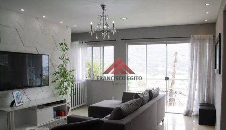 Imagem Casa com 4 Quartos à Venda, 250 m² em São Francisco - Niterói Imagem Casa com 4 Quartos à Venda, 250 m² em São Francisco - Niterói