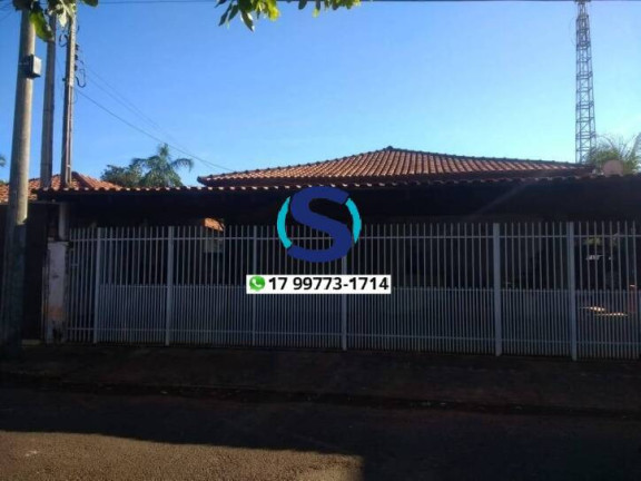 Imagem Casa com 4 Quartos à Venda, 800 m² em Centro - Indiaporã Imagem Casa com 4 Quartos à Venda, 800 m² em Centro - Indiaporã