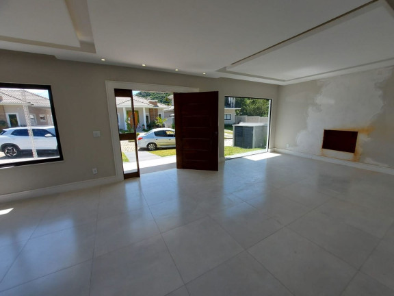 Imagem Casa com 3 Quartos à Venda, 350 m² em Green Valleiy - Teresópolis