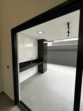 Imagem Casa com 3 Quartos à Venda, 192 m² em Bairro Da Floresta - São José Dos Campos Imagem Casa com 3 Quartos à Venda, 192 m² em Bairro Da Floresta - São José Dos Campos