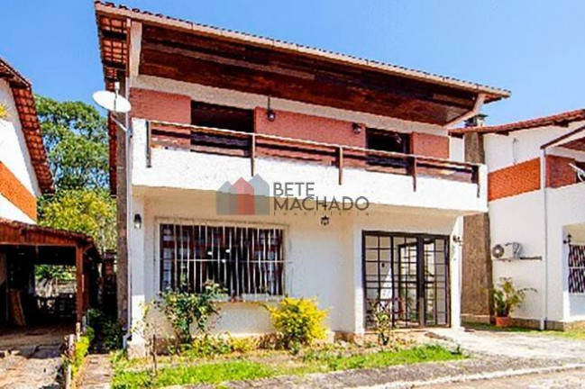 Imagem Casa com 4 Quartos à Venda, 182 m² em Alto - Teresópolis Imagem Casa com 4 Quartos à Venda, 182 m² em Alto - Teresópolis