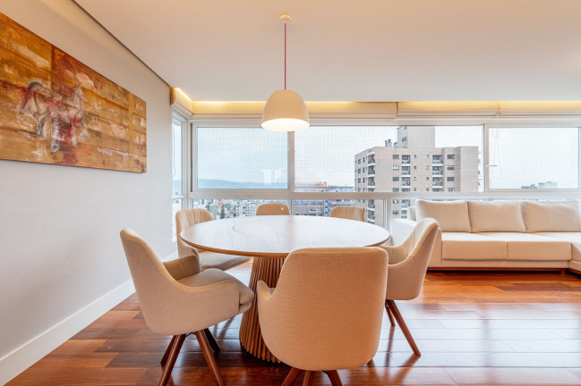 Imagem Apartamento com 3 Quartos à Venda, 112 m² em Petrópolis - Porto Alegre Imagem Apartamento com 3 Quartos à Venda, 112 m² em Petrópolis - Porto Alegre