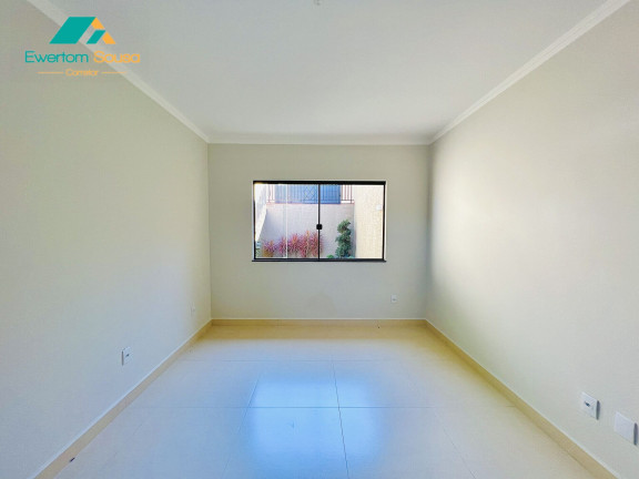 Imagem Casa com 3 Quartos à Venda, 140 m² em Jardim Do Lago - Atibaia Imagem Casa com 3 Quartos à Venda, 140 m² em Jardim Do Lago - Atibaia