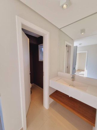 Imagem Casa com 3 Quartos à Venda, 560 m² em Alphaville - Barueri Imagem Casa com 3 Quartos à Venda, 560 m² em Alphaville - Barueri